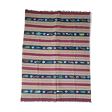 Carpet made by hand in Romania