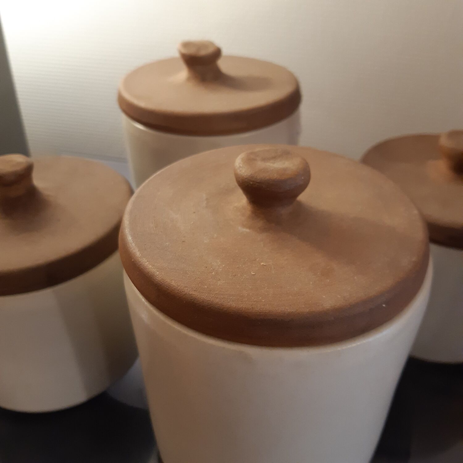 Ceramic pots