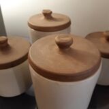 Ceramic pots