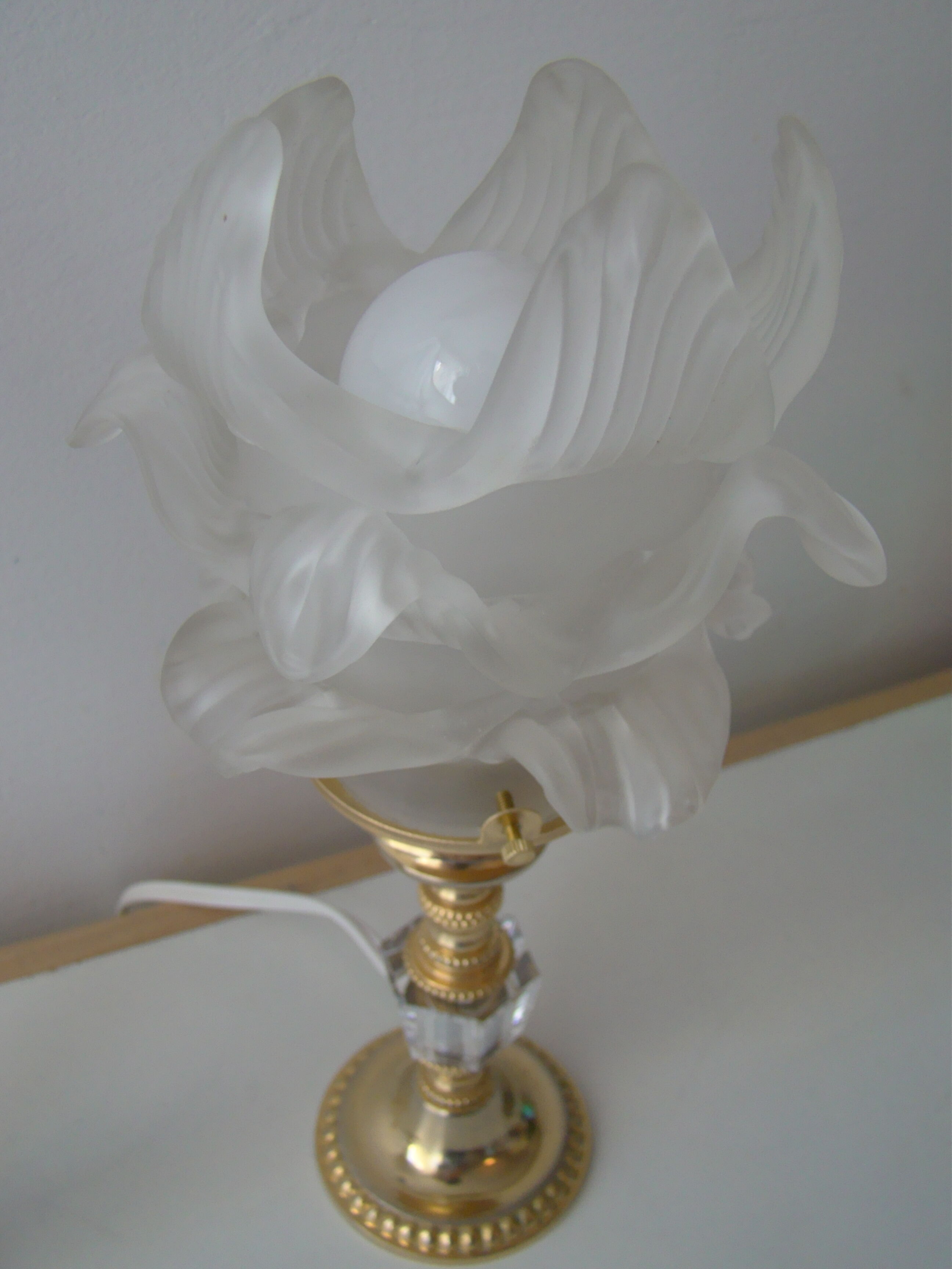 Paire de lampes vintage dorées