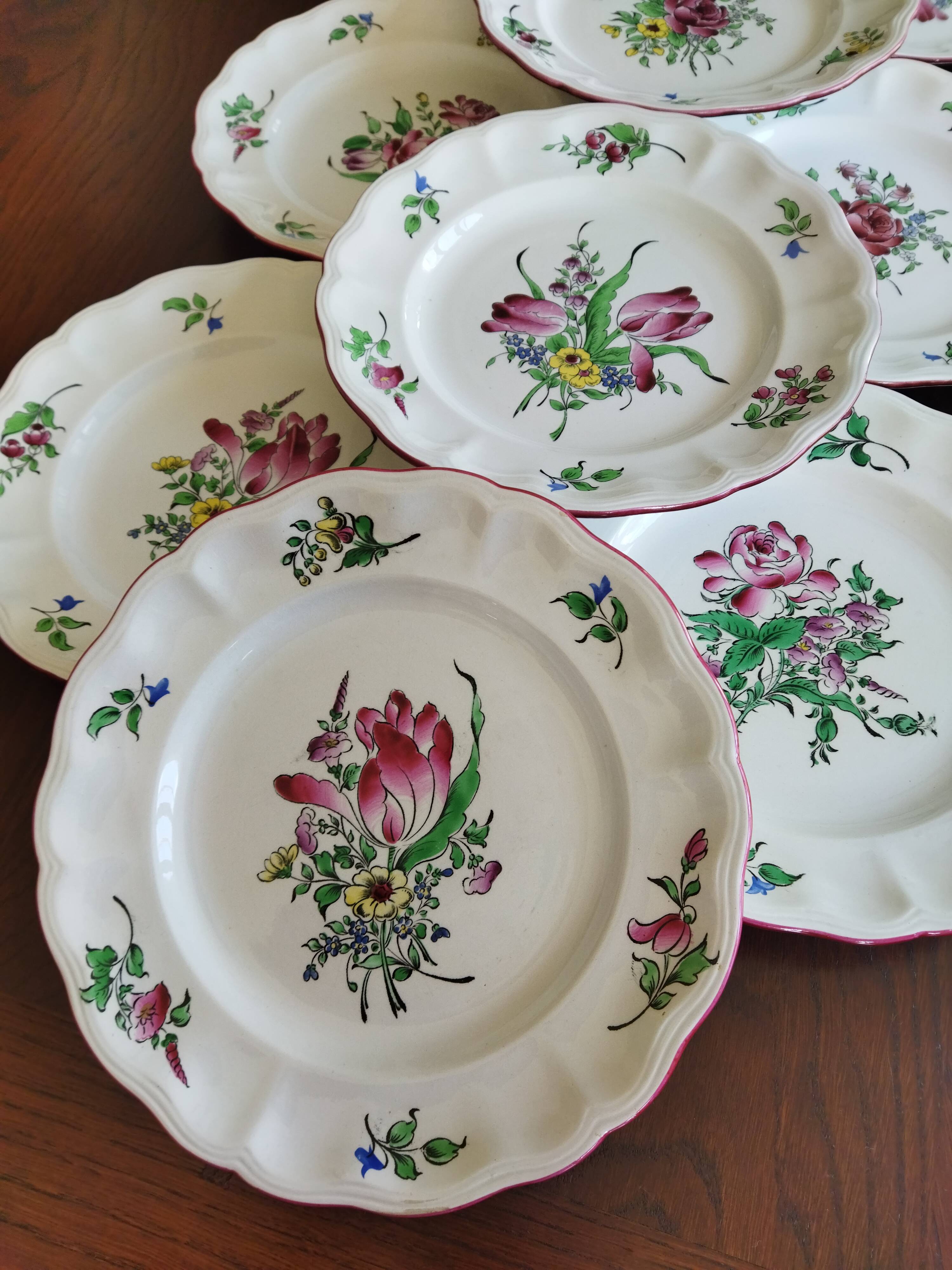 12 "Fine Street Lamp" dinner plates KG Lunéville