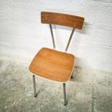Chaise en formica