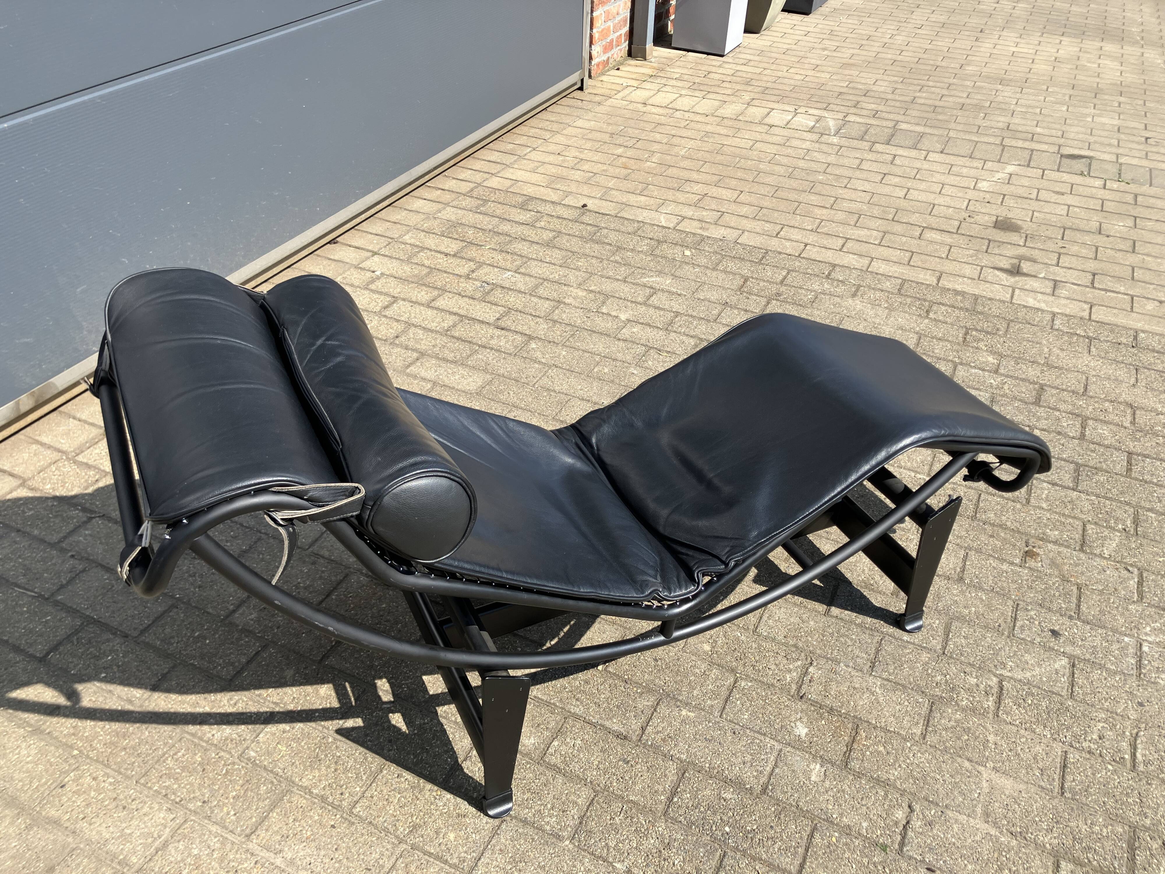 Originele Cassina Le Corbusier Lc4 Black on Black, Bijna als new!