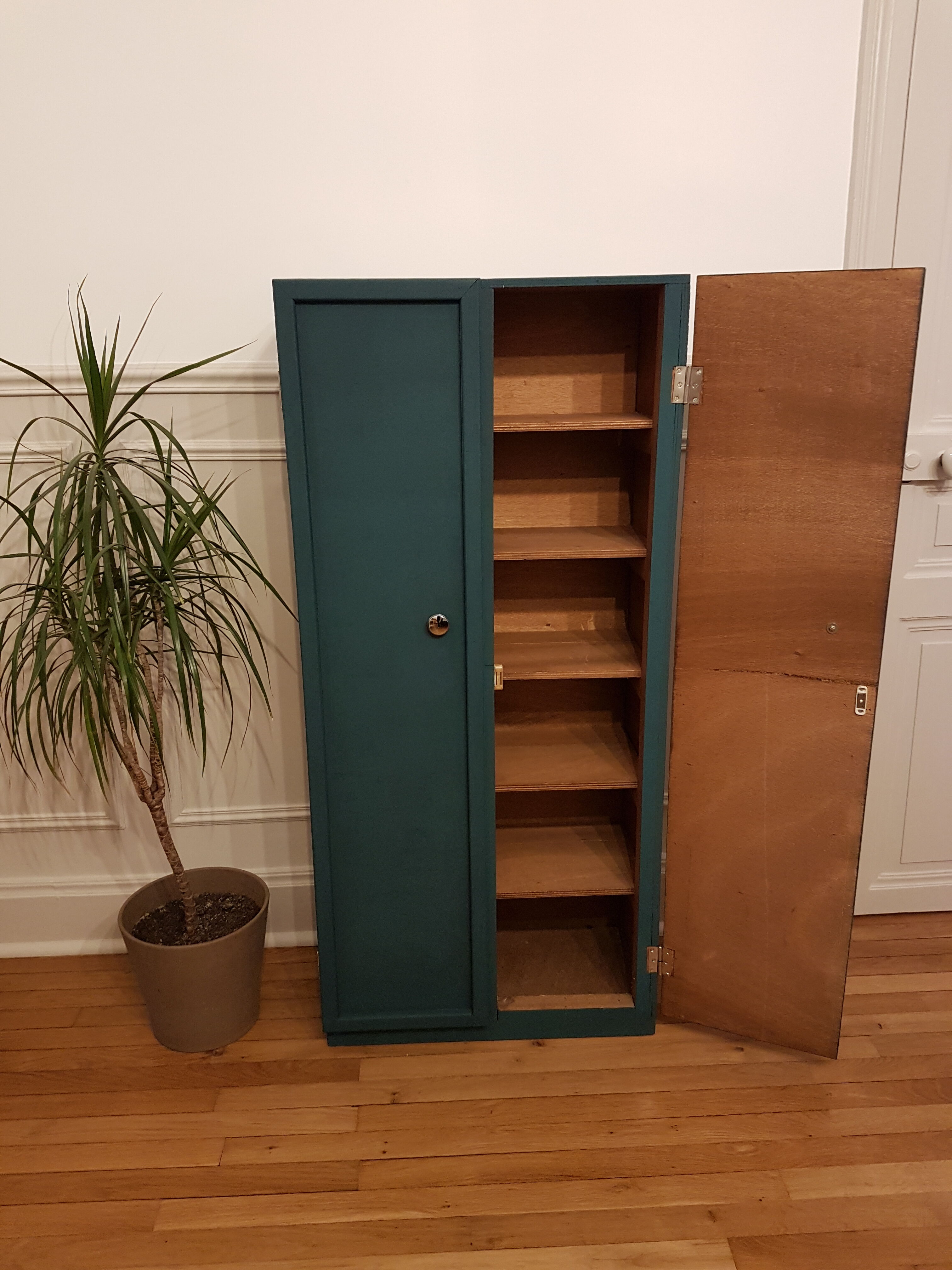 Armoire