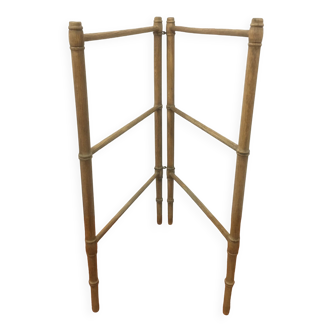 Wooden towel rack