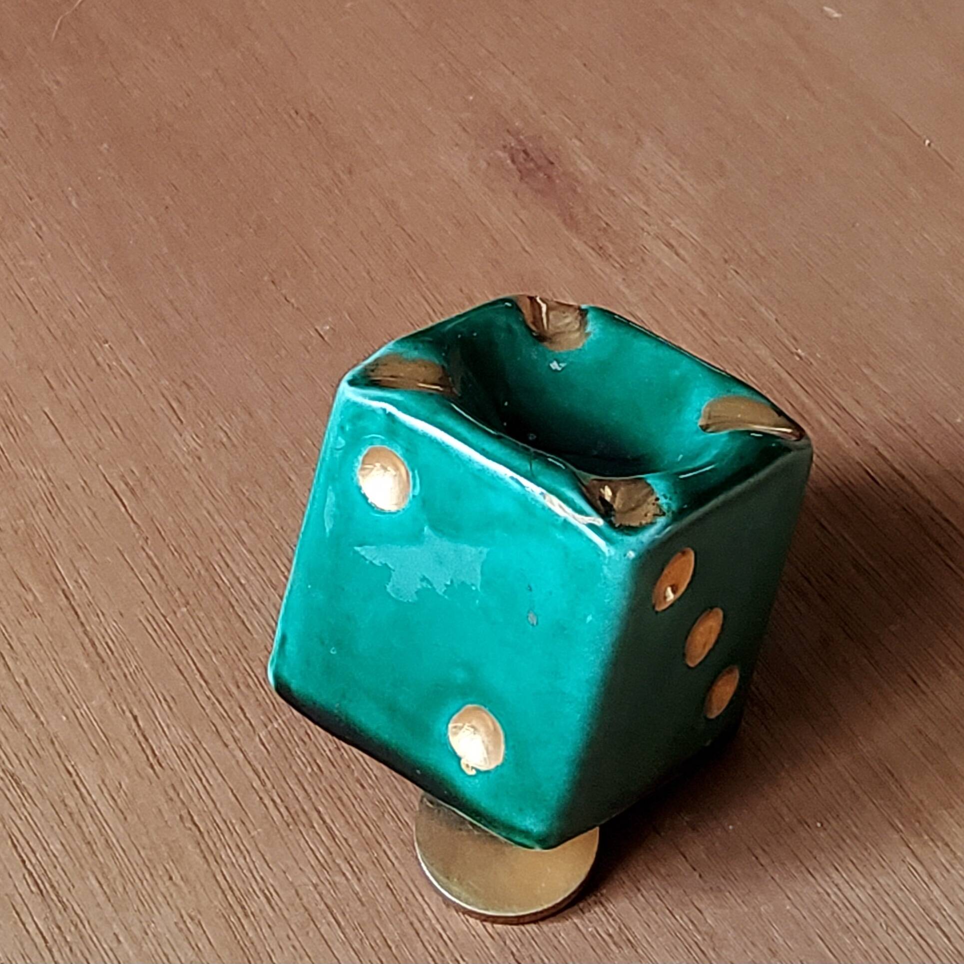 Vintage dice ashtray