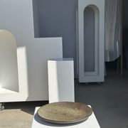 Plat en céramique vert indonésien D:26,5