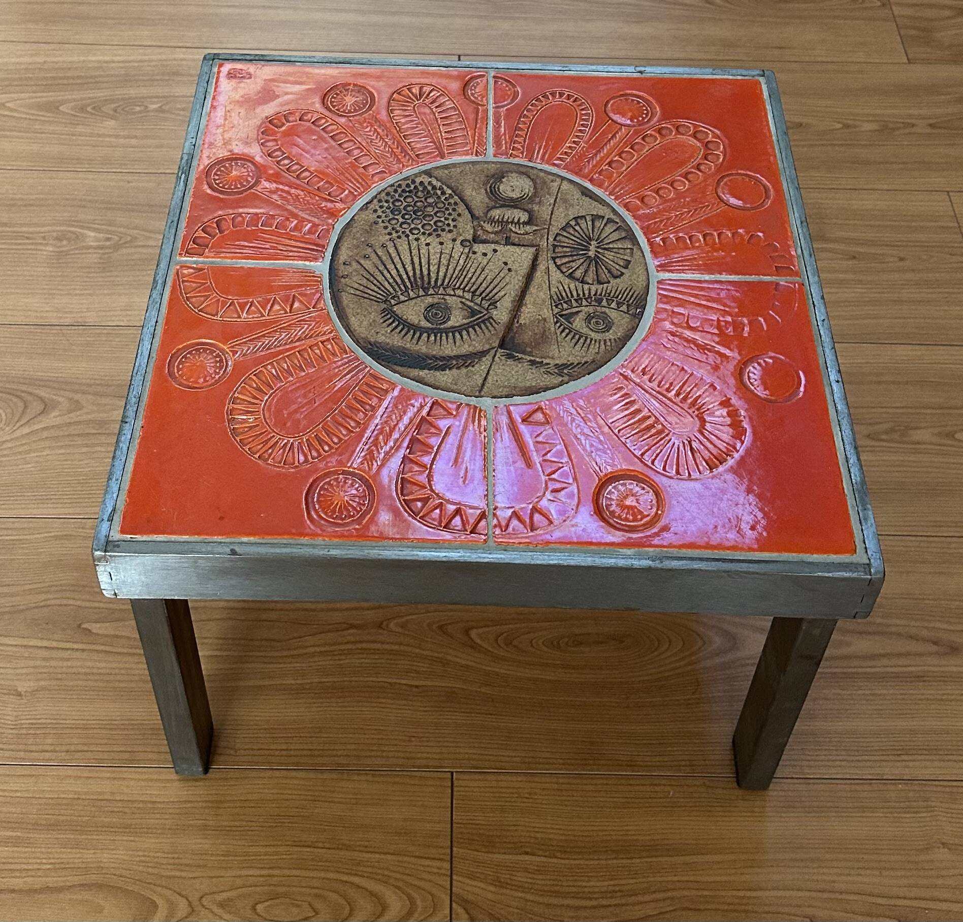 Coffee table end of sofa Roger Capron and Jean Derval ceramic 70s sun model