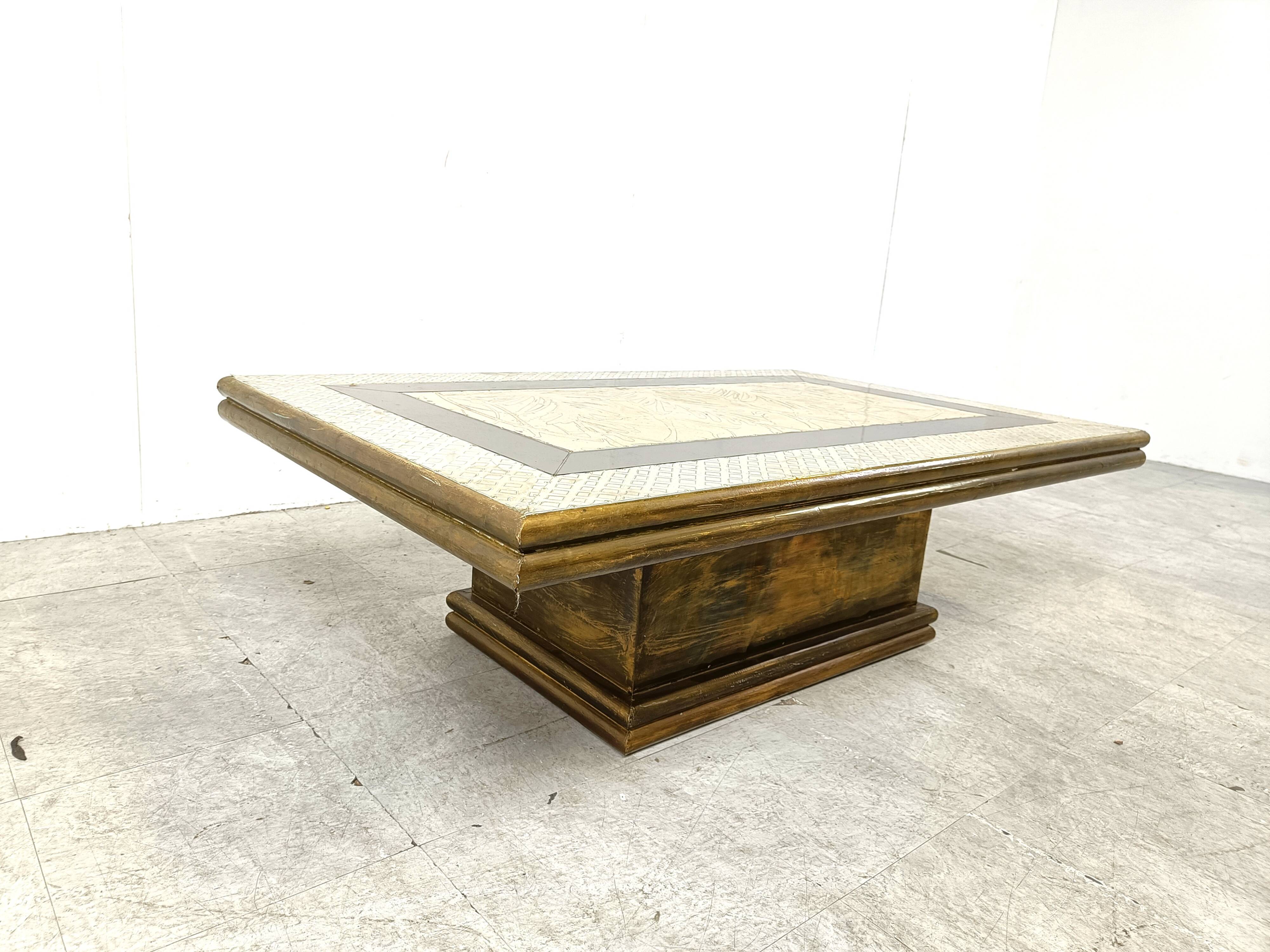 Table basse vintage en laiton par Rodolfo Dubarry, 1970