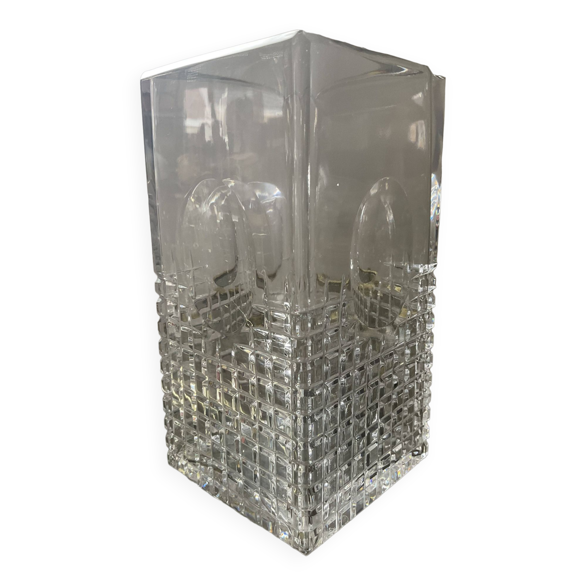 Vintage chiseled crystal vase from the 70s