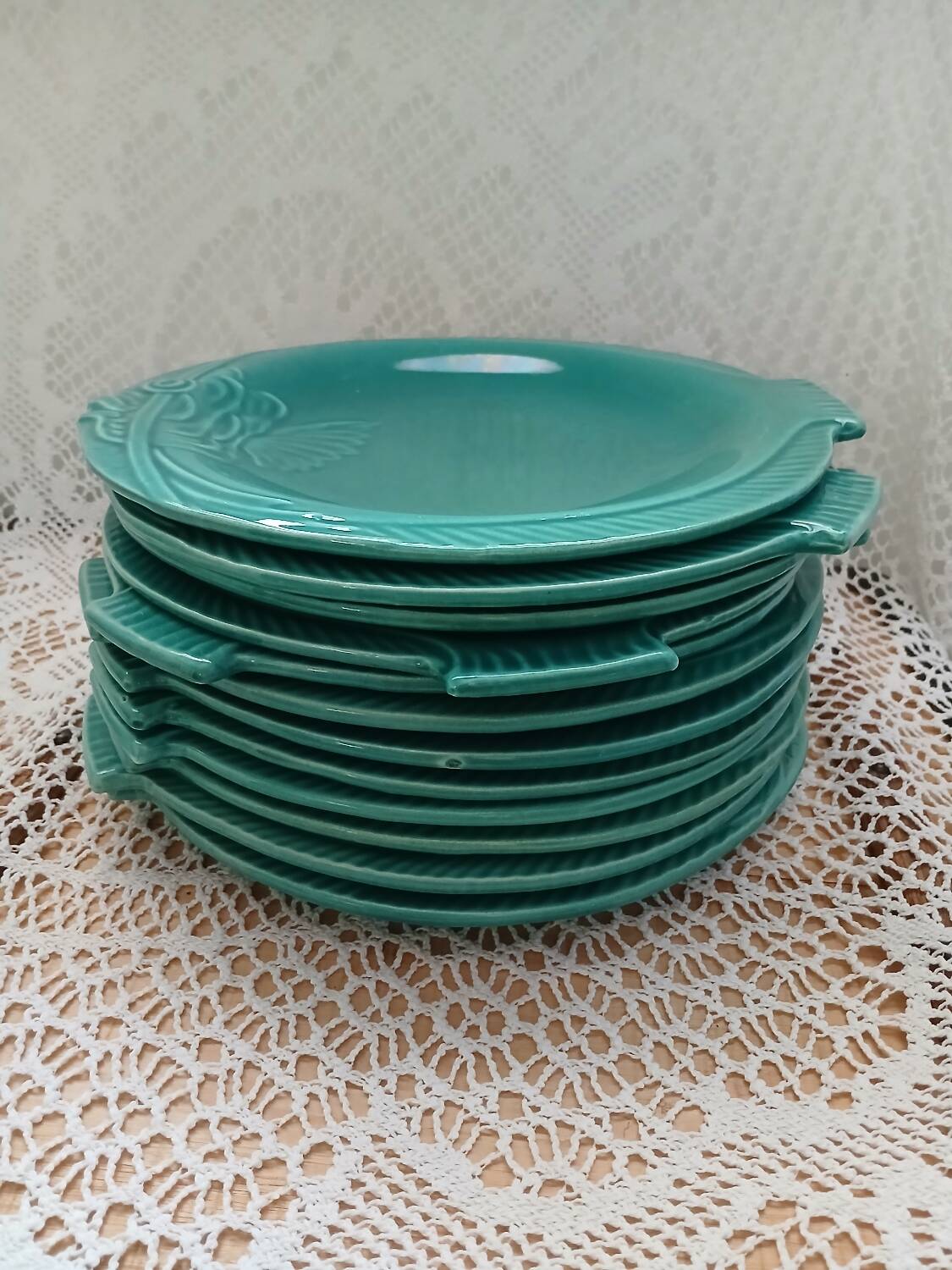 12 vintage zoomorphic dinner plates