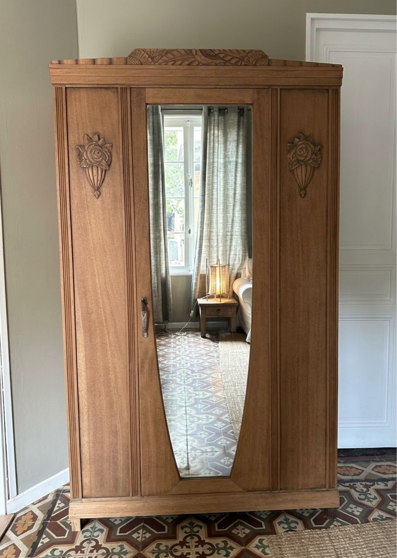 Romantic Art Deco wardrobe