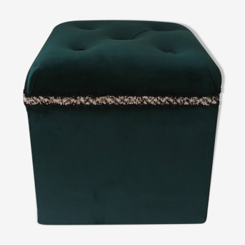 Velvet chest