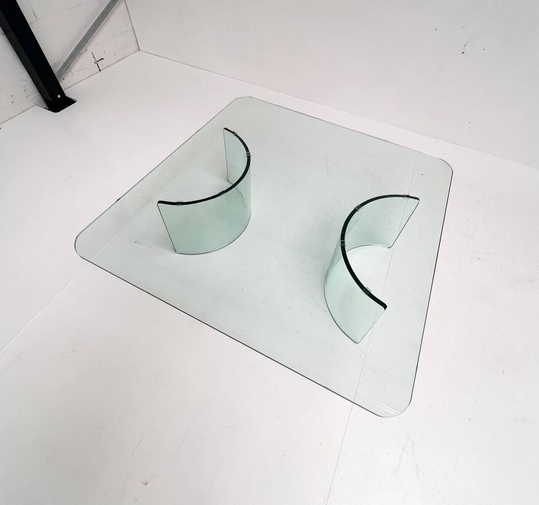 Modern Italian glass coffee table, 1970s