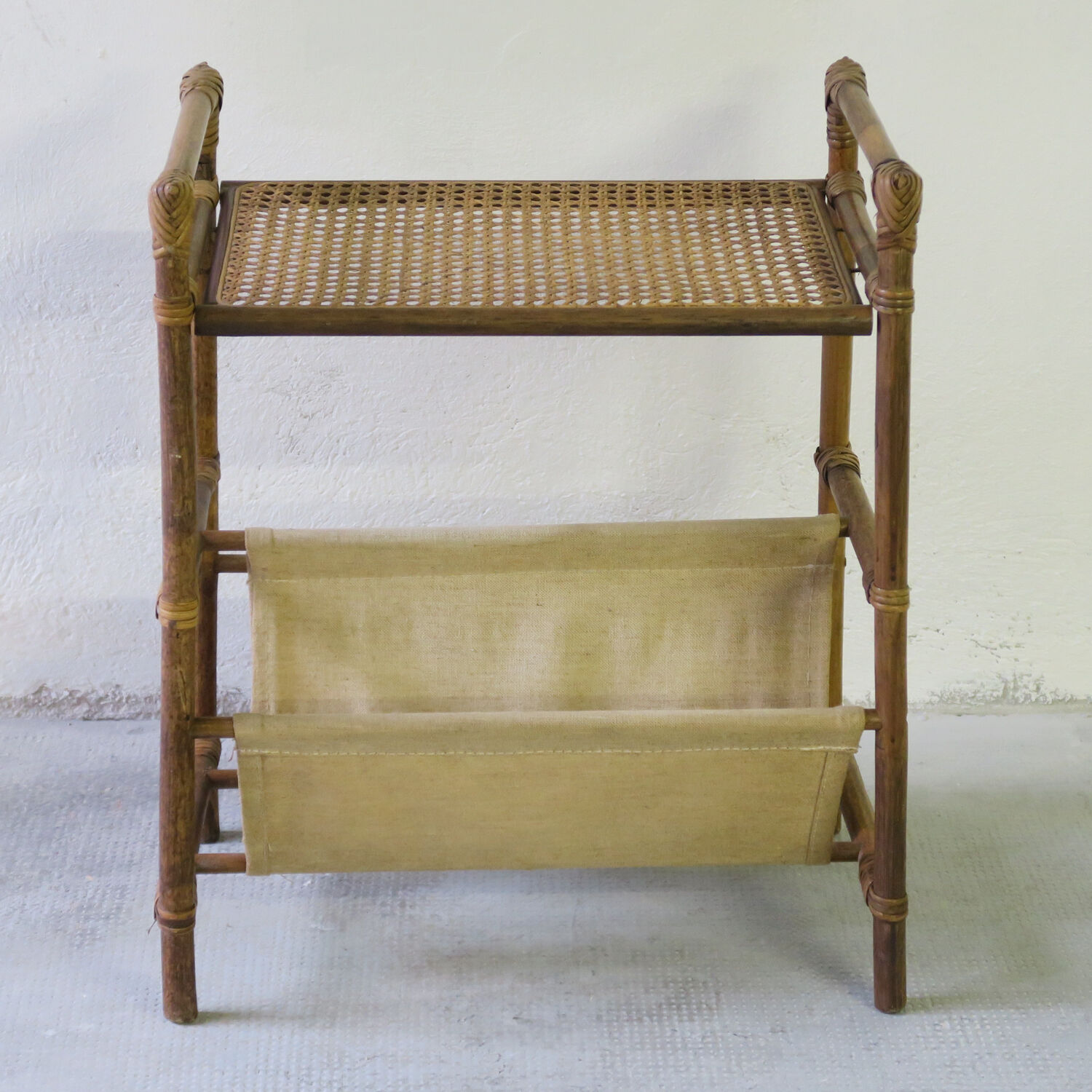 Rattan and canning magazine door