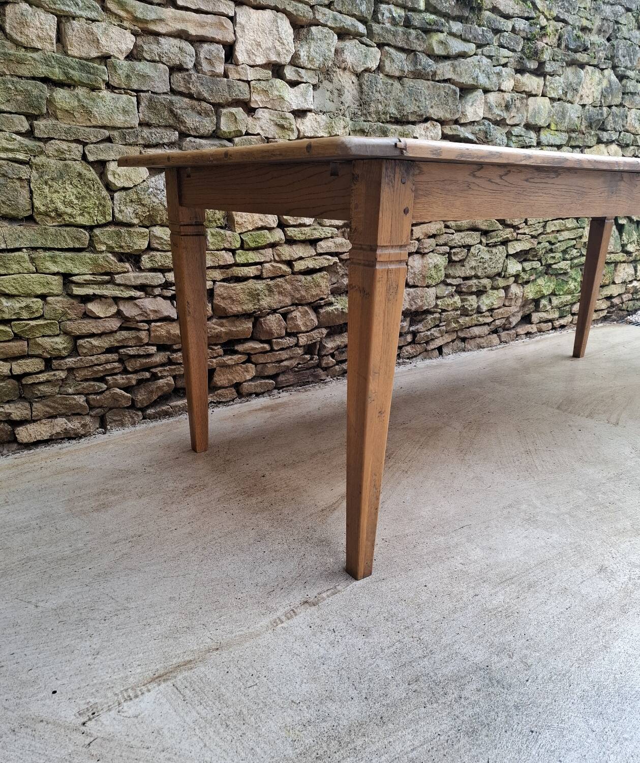 Table de ferme chêne 320 cm avec allonges 