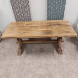 Farm table