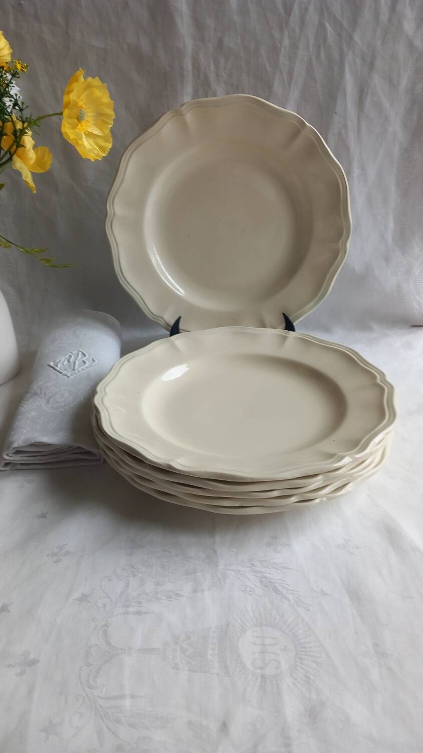 🌿 6 antique Sarreguemines ivory fretwork plates