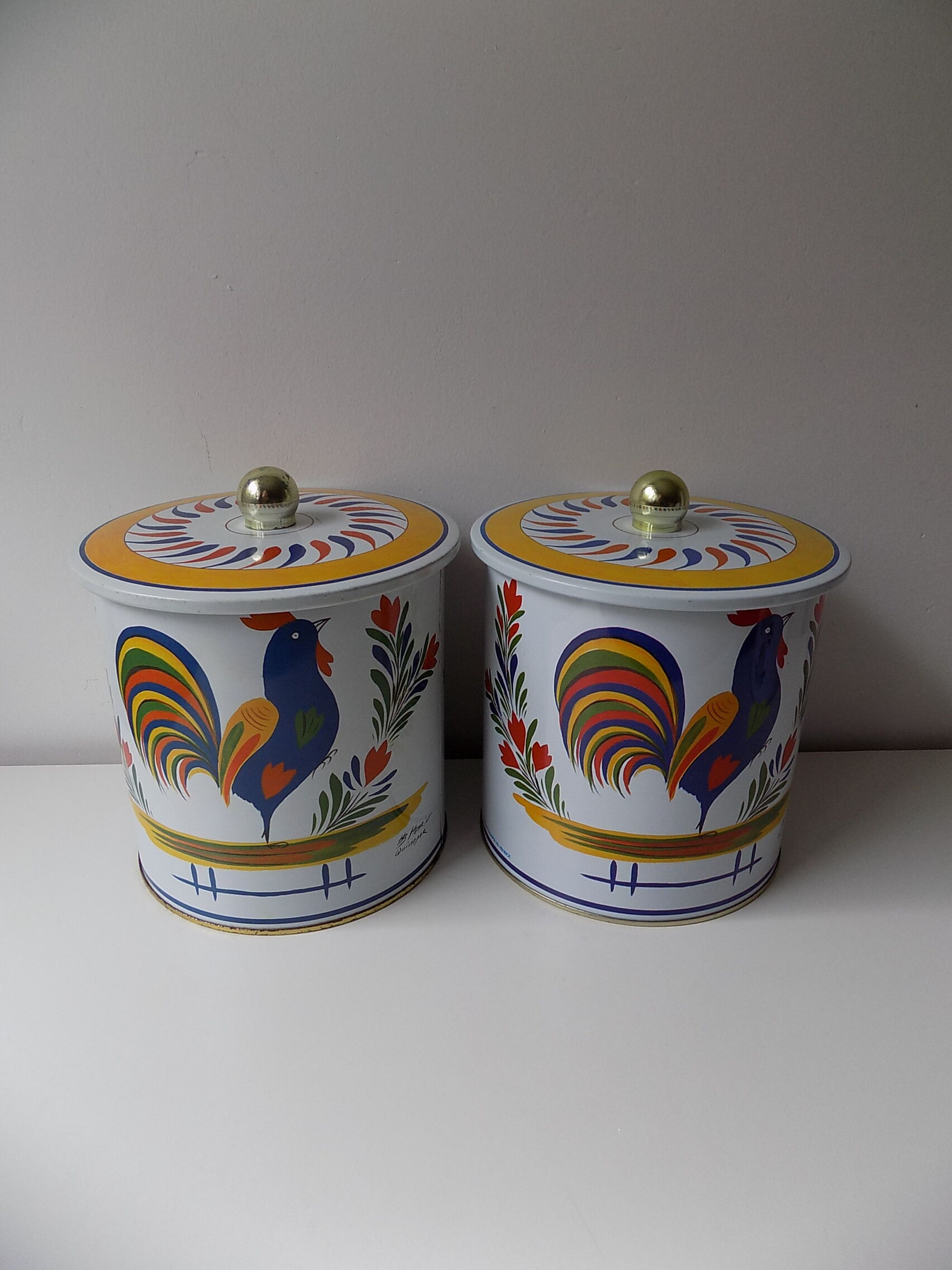 2 Metal boxes HB Henriot Quimper (16cm)
