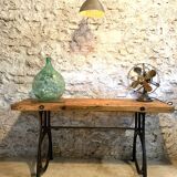 Established cast-iron stand shop console