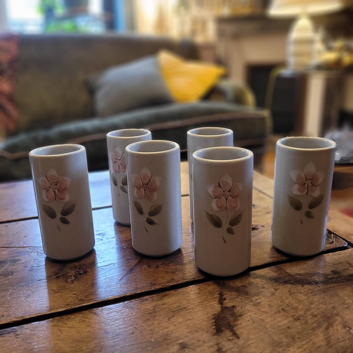 Set of 6 stoneware mazagrans with relief floral decoration – 1980s