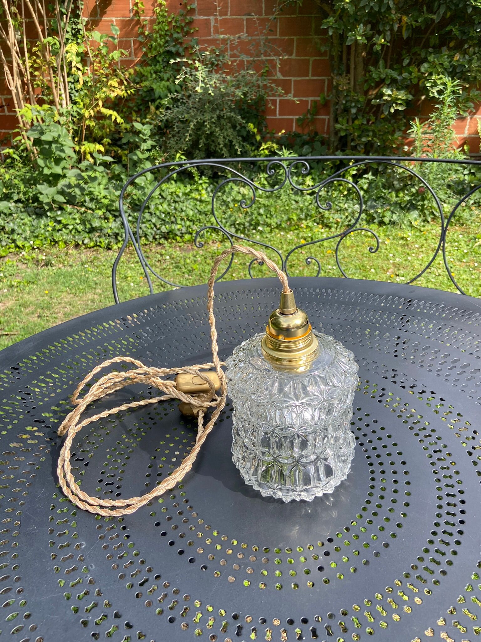 Vintage origami globe player 1970