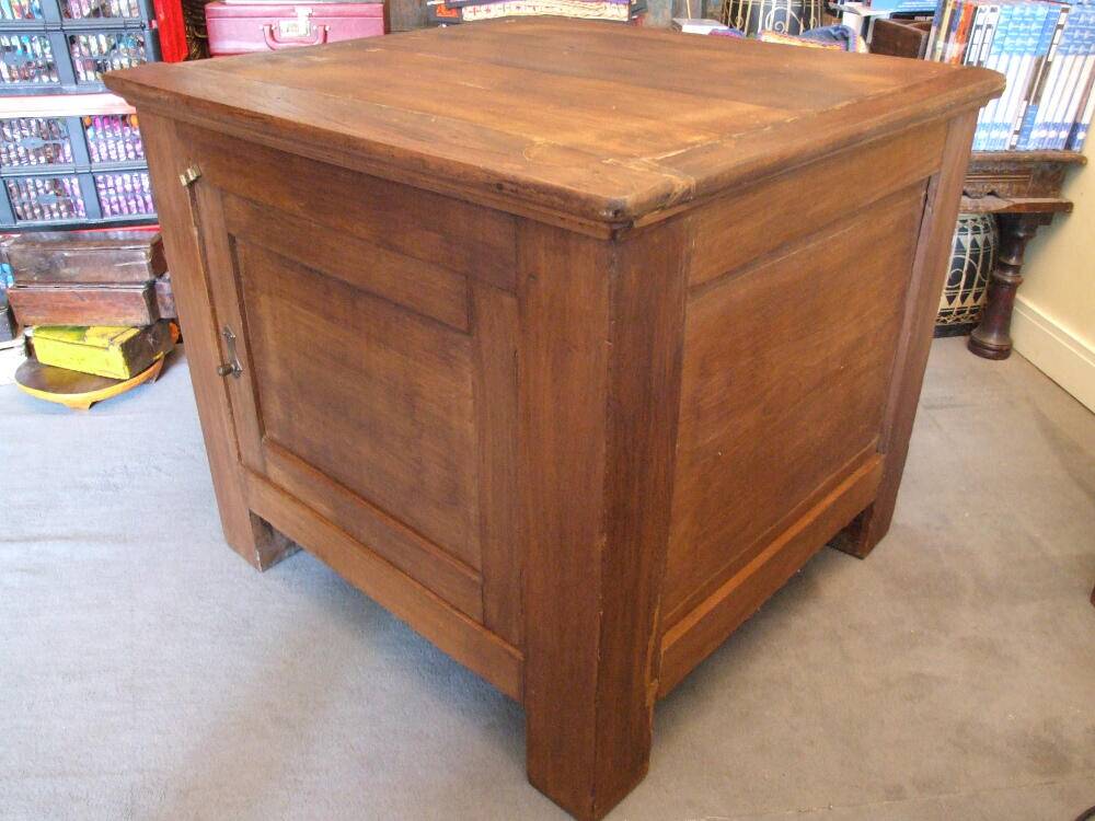 Deep vintage teak wooden chest old Tijori