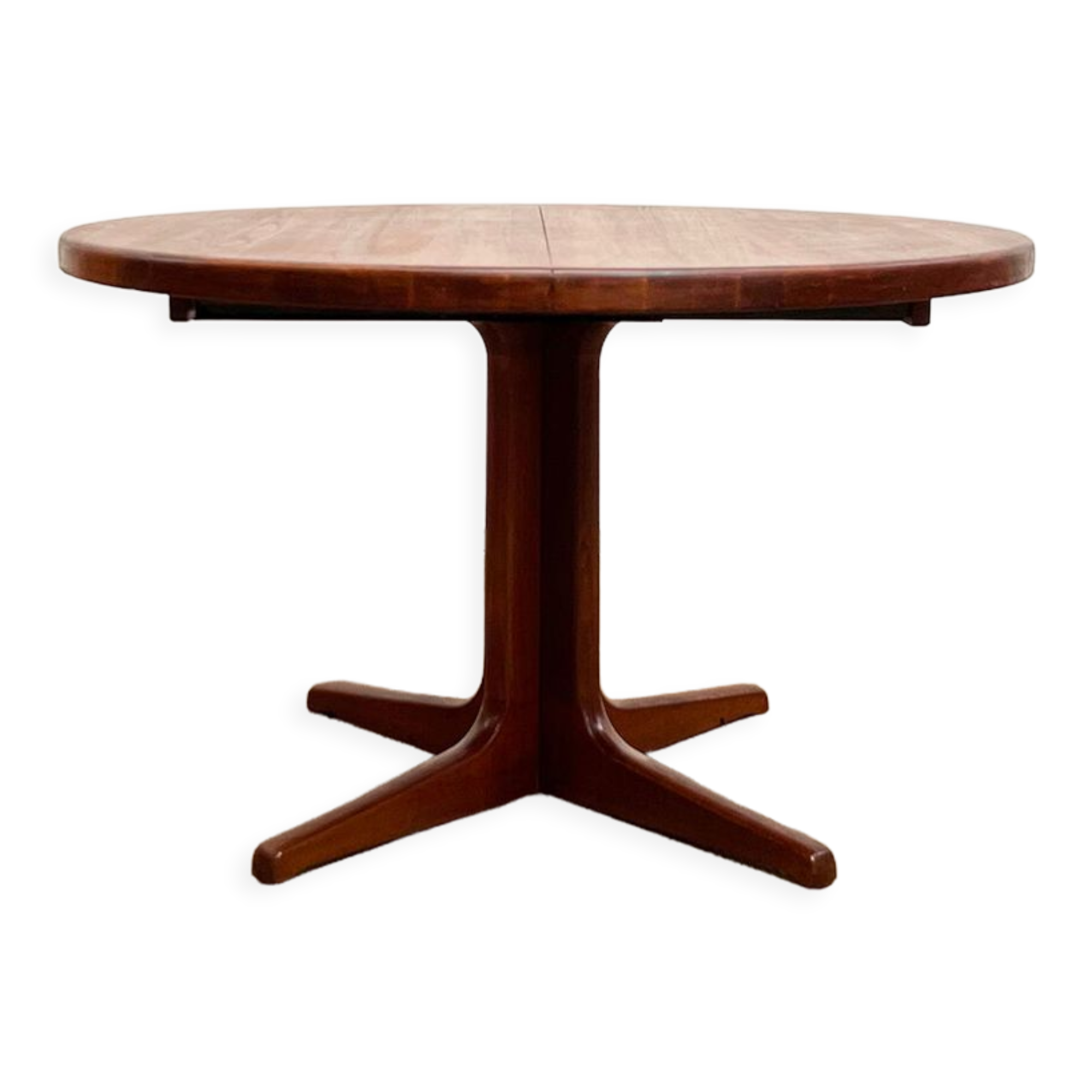 Round Mid Century Dining Table made out of massice teak wood, Denmark, 1970s