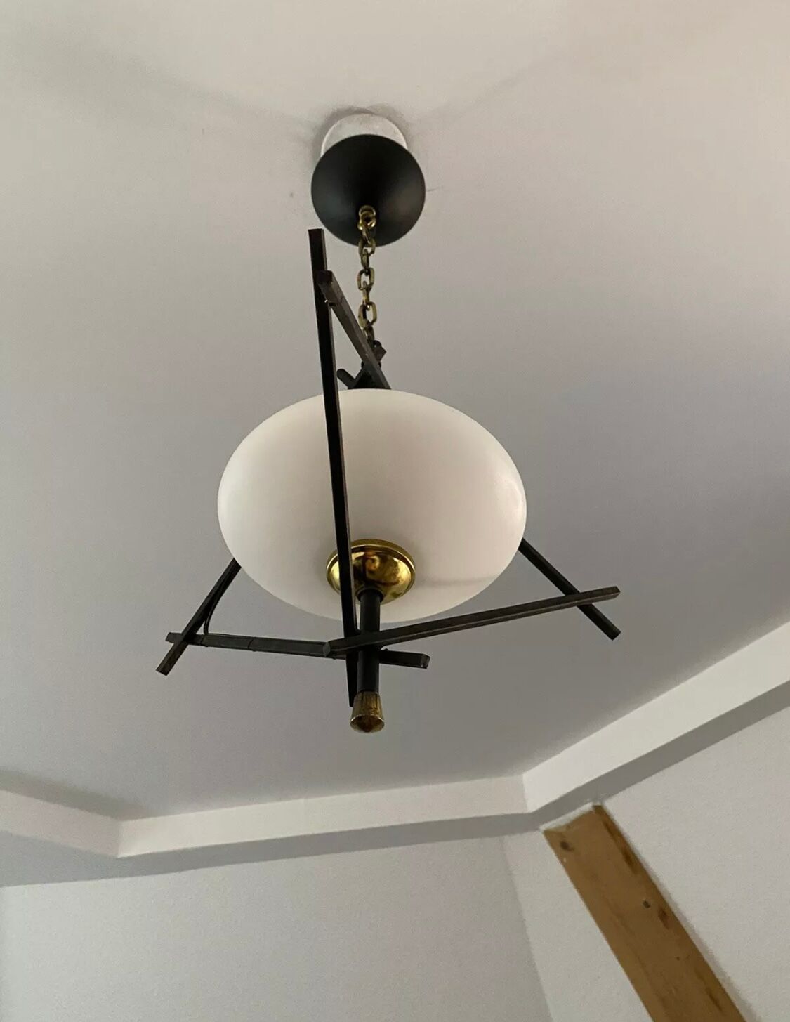 Old lamp opaline and metal house Lunel