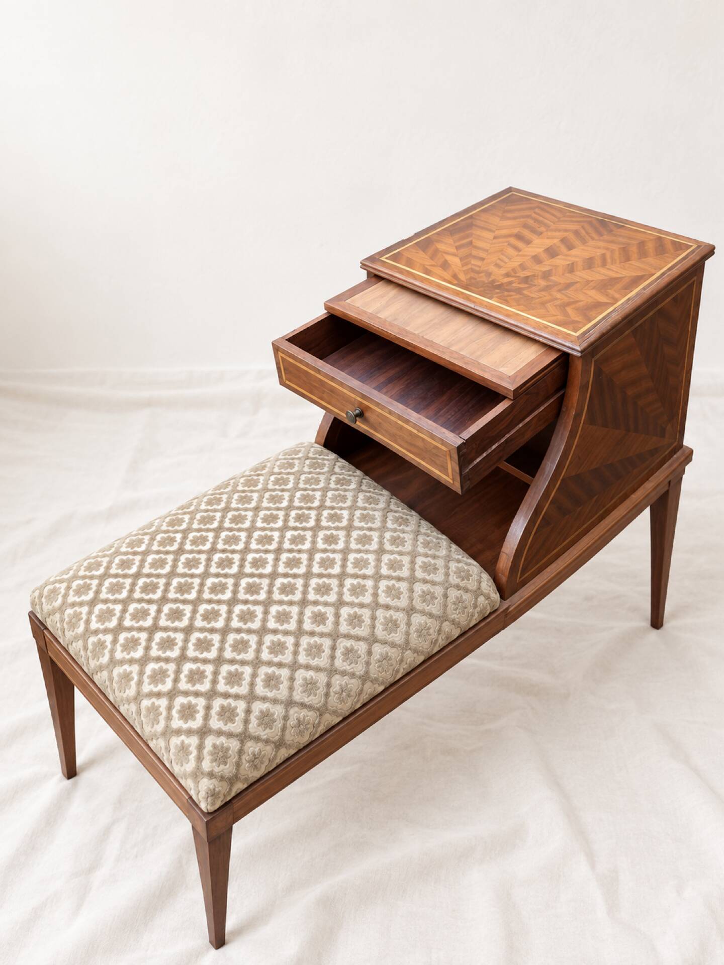 Meuble d’entrée - Banc téléphone vintage en marqueterie de bois