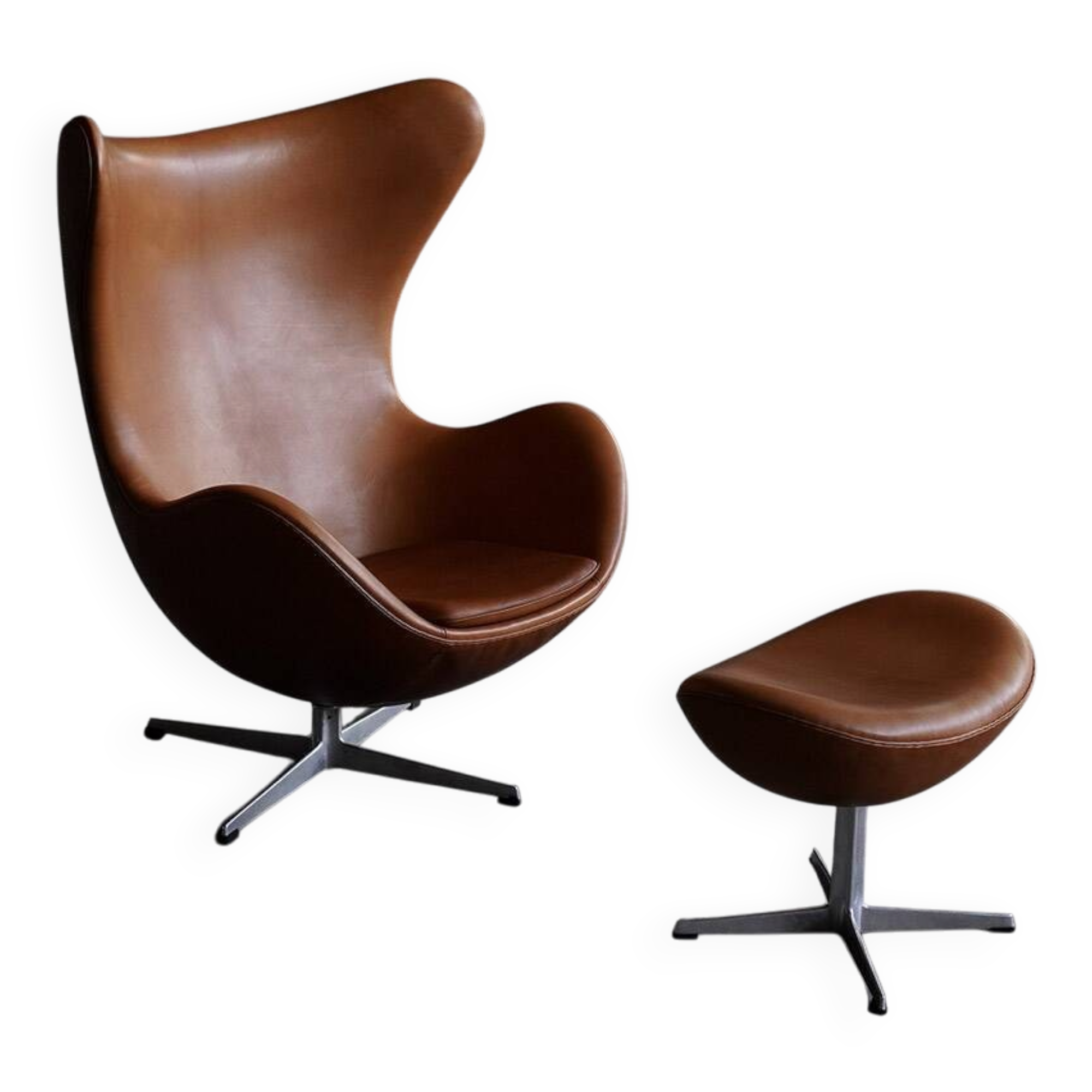 Early Egg chair with footstool by Arne Jacobsen for Fritz Hansen, Denmark 1960s