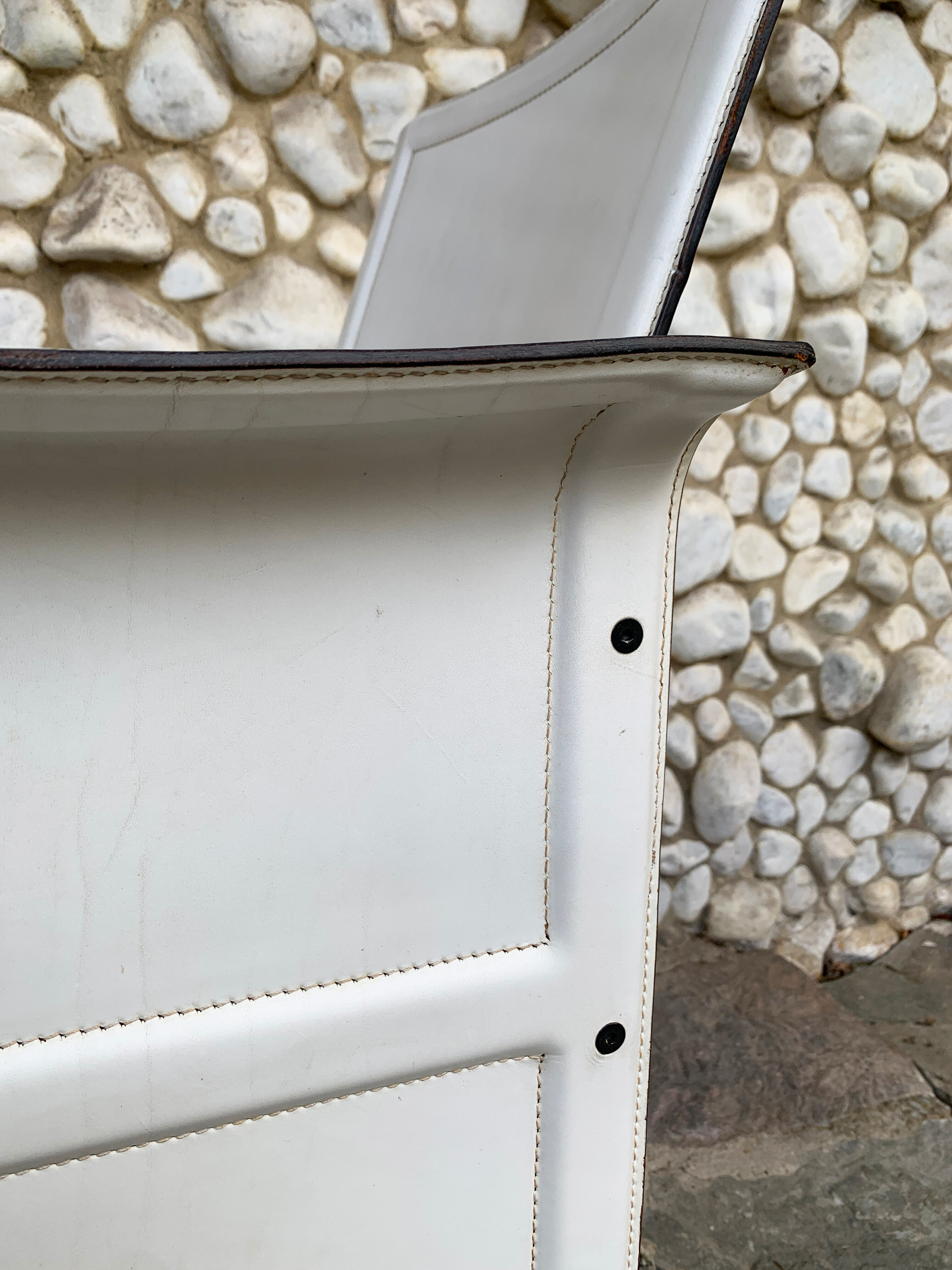 White leather armchair, Tito Agnoli for Matteo Grassi, Italy, 1970-80s