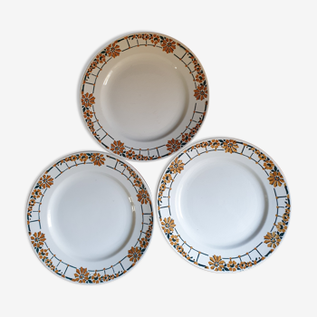 Trio of Saint Amand plates