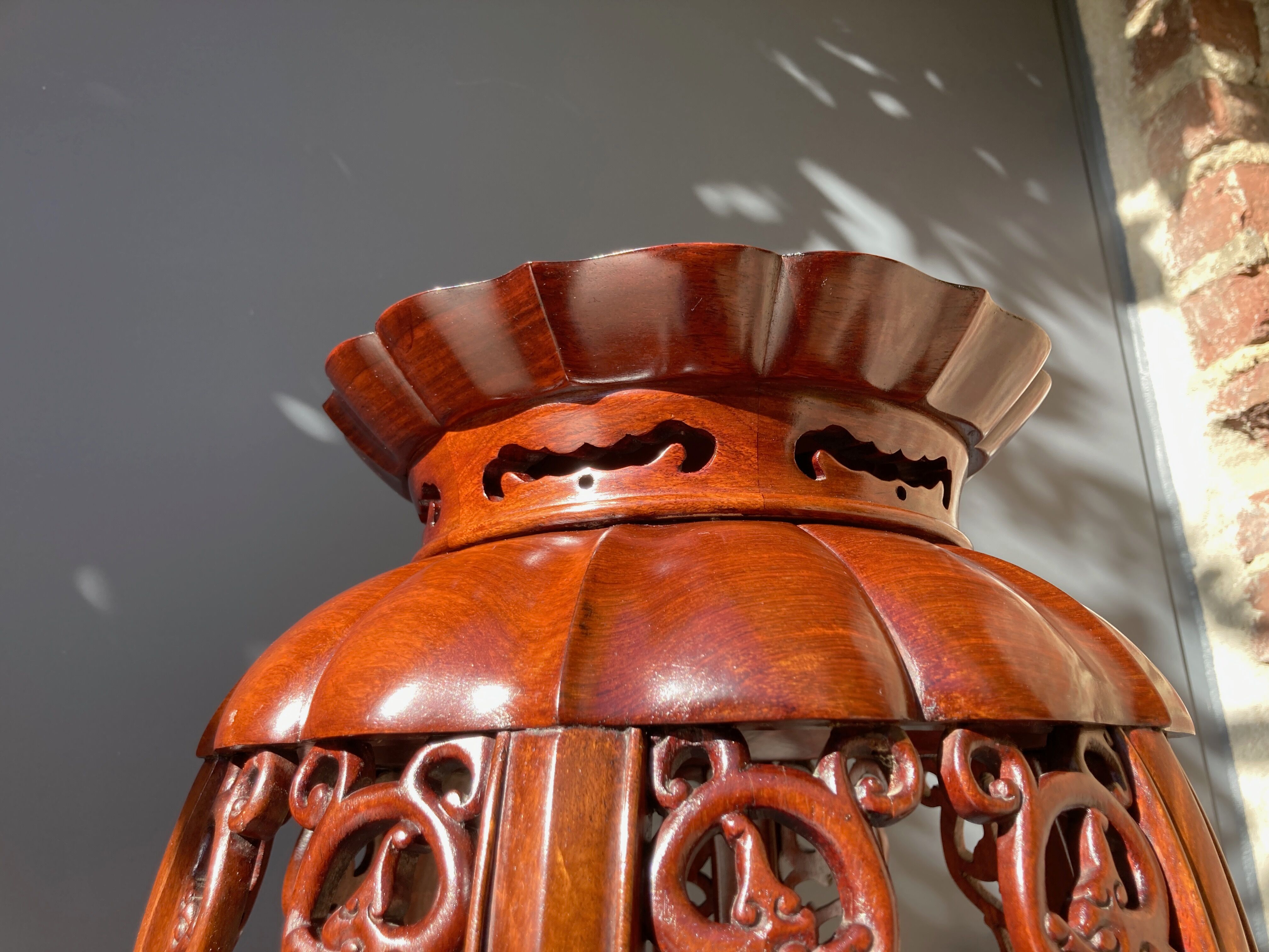 Openwork rosewood gueridon