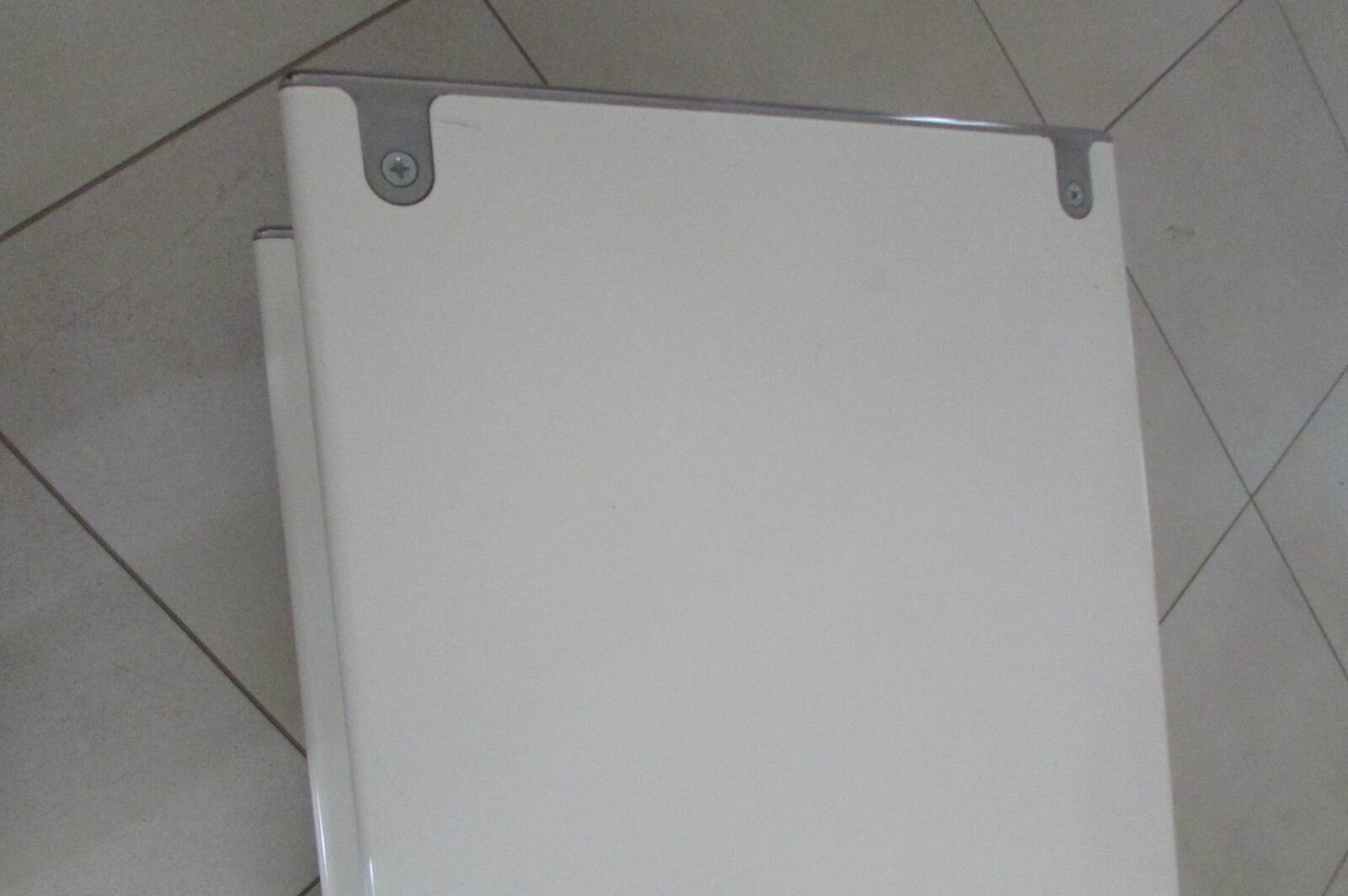 "Space Age" coffee table in white lacquered steel. Double tops. France, Circa