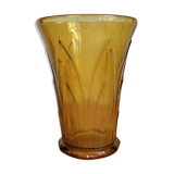 Vase en verre ambré