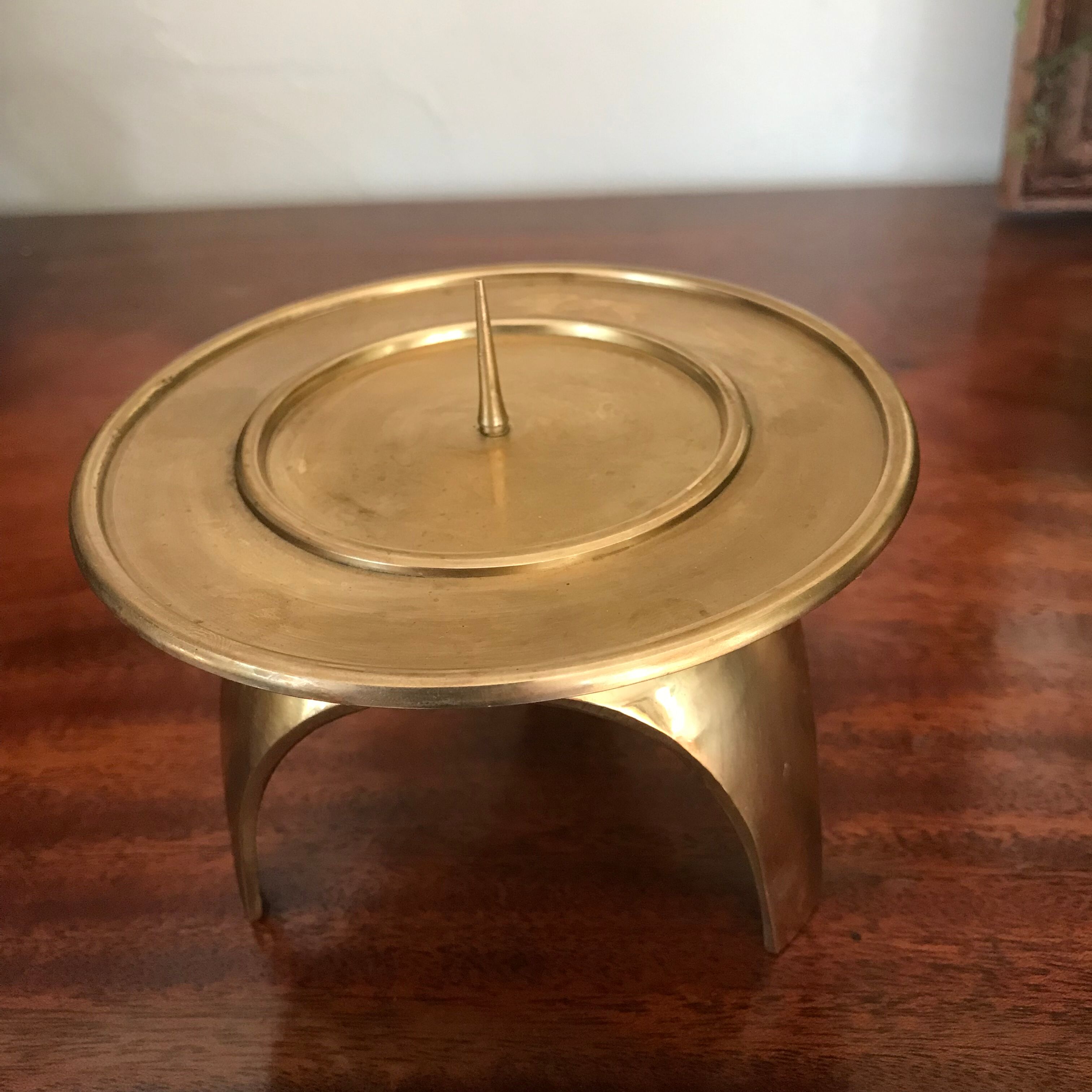 Scandinavian tripod candle holder