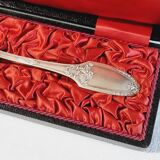 Boulenger pie shovel