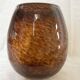 Vase en verre ambré