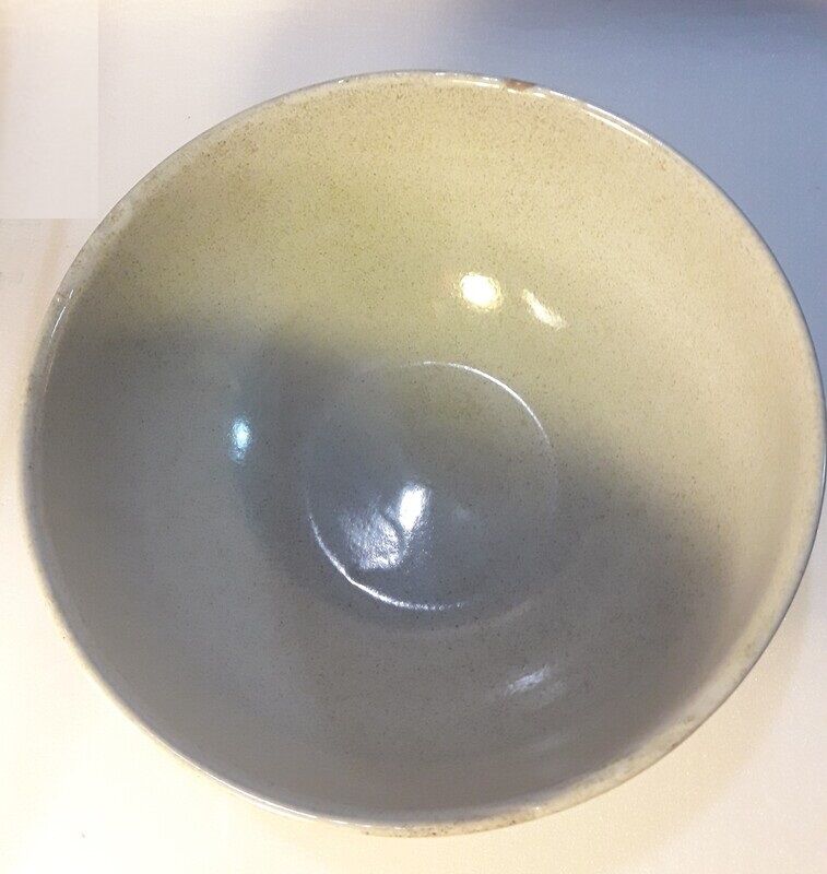 Sandstone salad bowl 23,5cm diameter vintage flat hollow