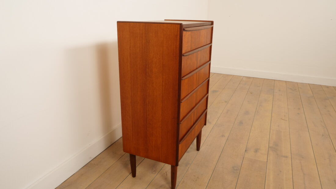 Vintage Danish chest of drawers | Teak | 6 drawers | 105 cm
