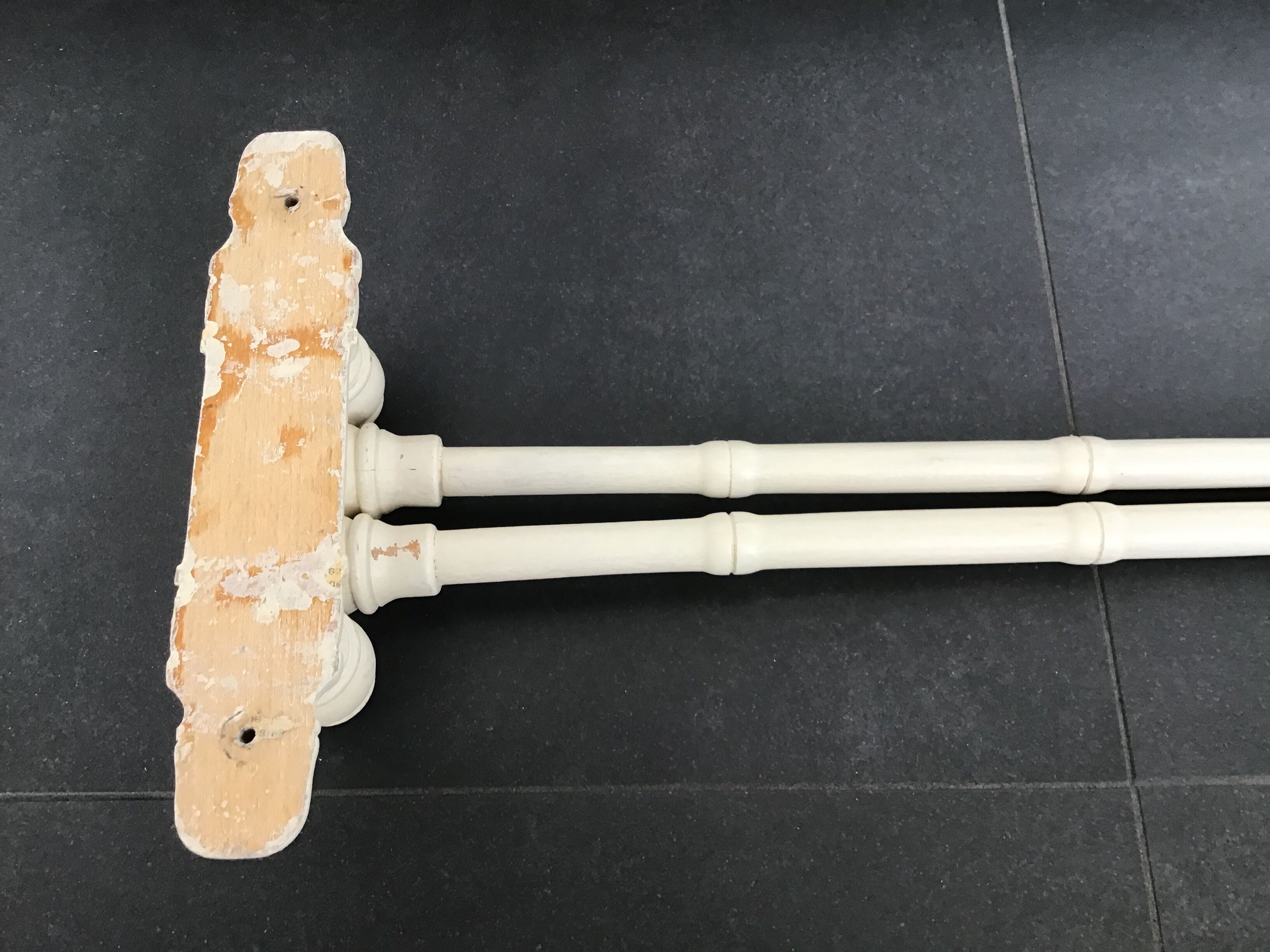 Vintage wooden towel rack bamboo style