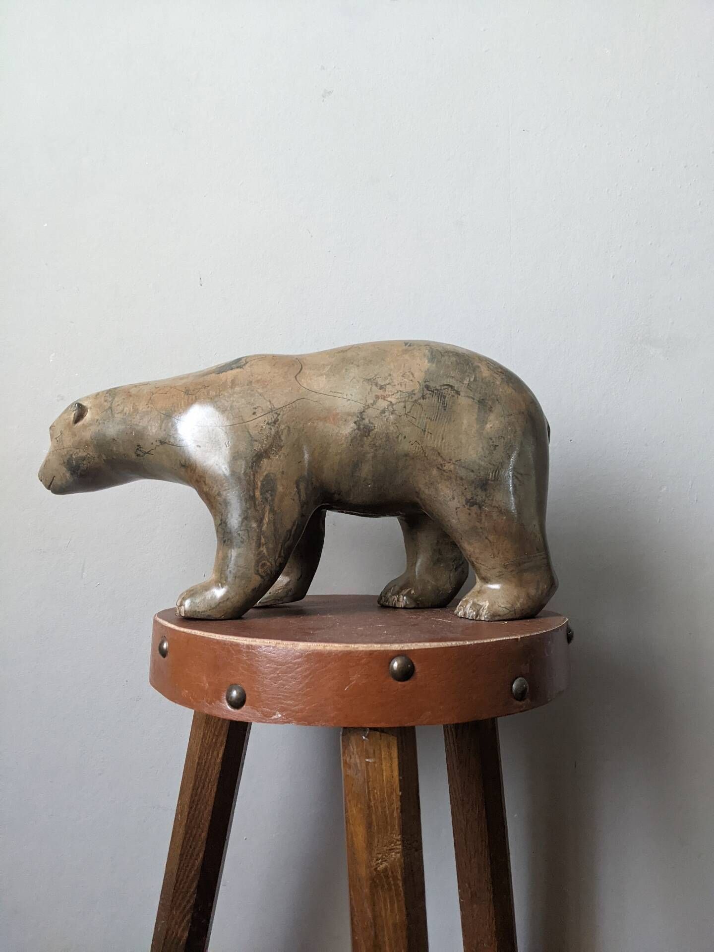 Bronze animal sculpture of a polar bear by Pierre Chenet.