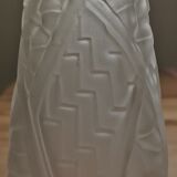 Vase art deco pressed glass