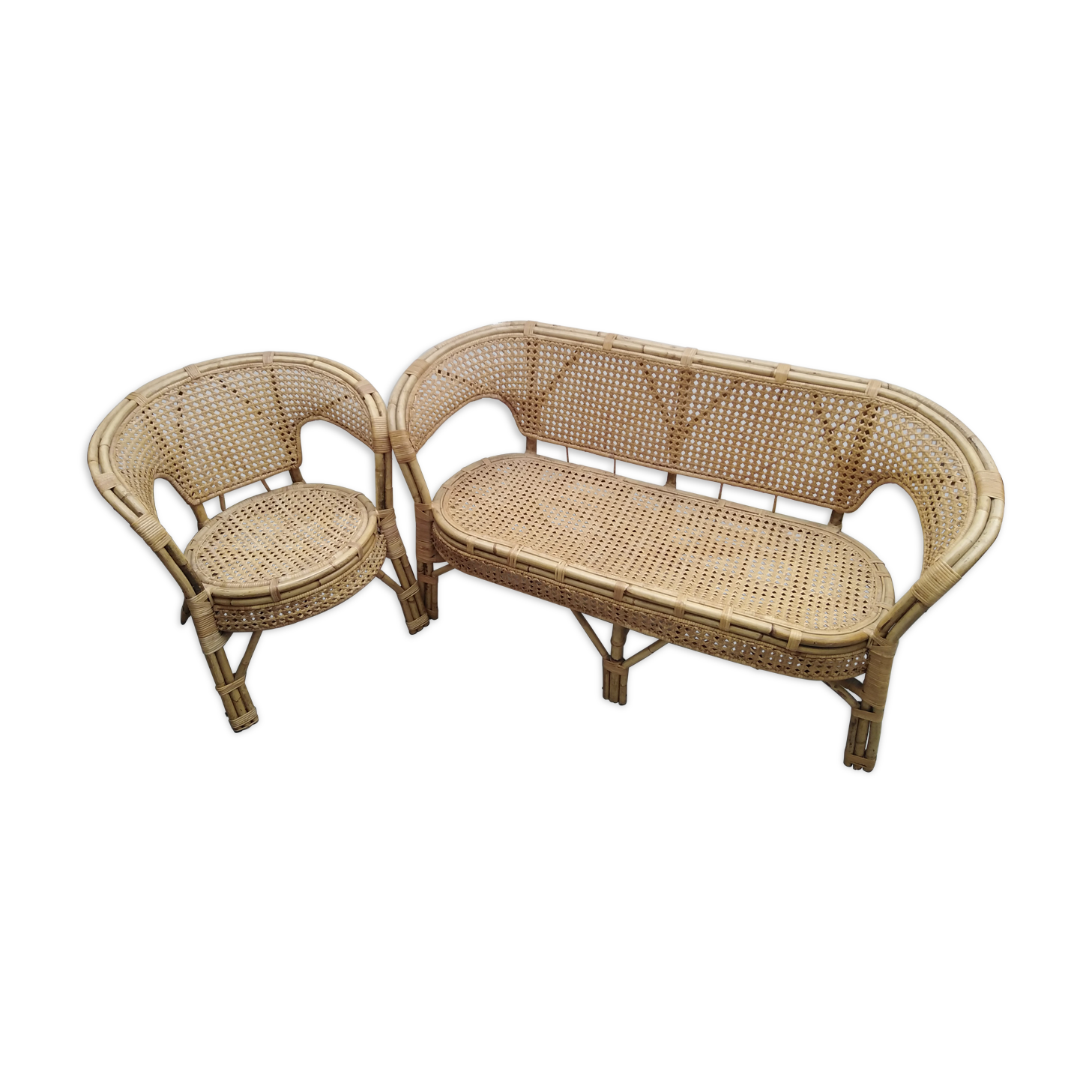 Bench set & rattan chair