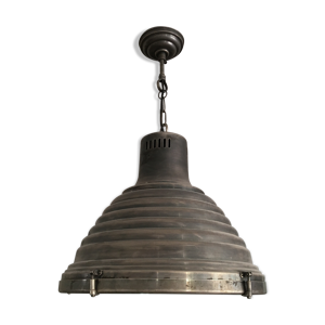 suspension industrielle