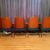 Ensemble de quatre chaises années 1960