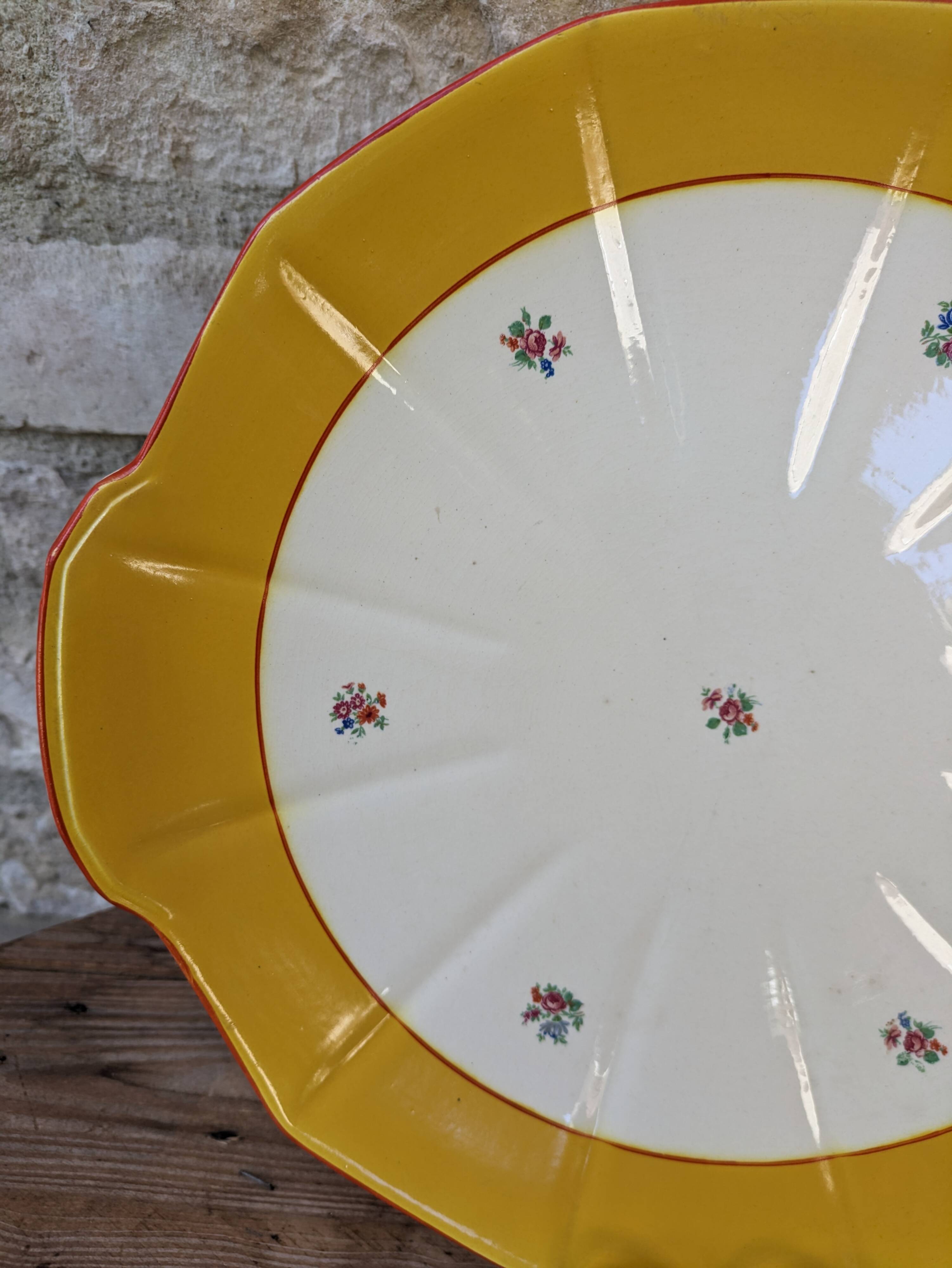 Plate with handles, ceramic serving dish with yellow border and floral decoration Sarreguemines