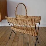 Magazine rack in rattan and black metal 70s design