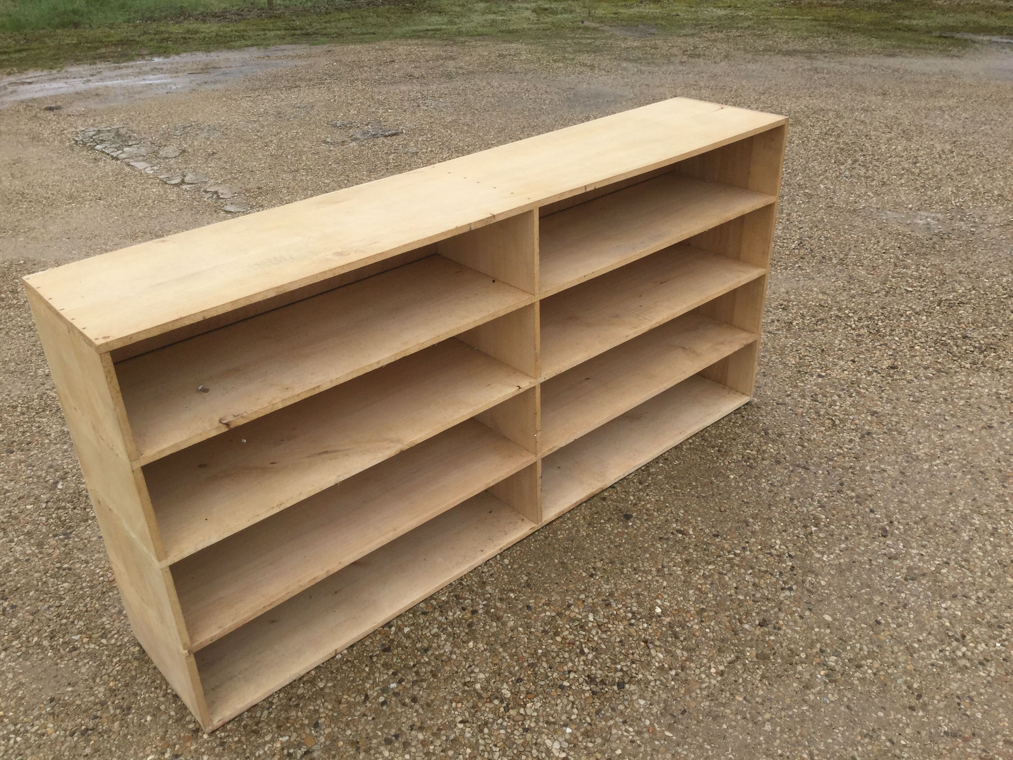 Cabinet with drawers